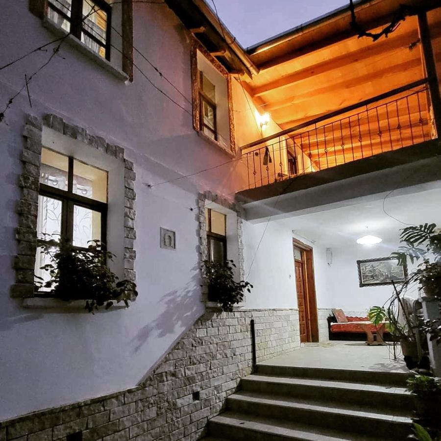 Guest House Hasko Gjirokastër Exteriér fotografie